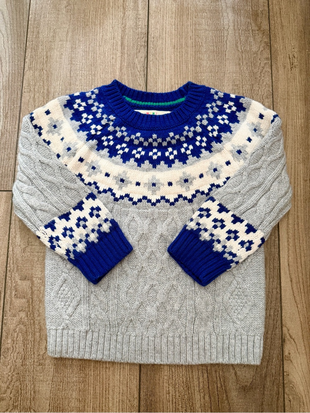 Mini boden kids sweater
